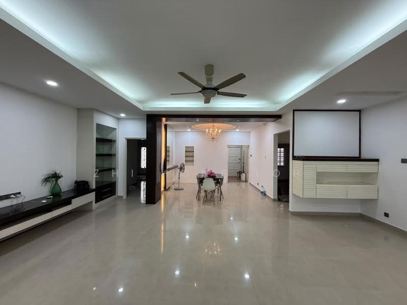 Bungalow House for Sale in Bukit Antarabangsa (Ulu Kelang) - Zhi Hong Loh - Living Room - PropertyGuru.com.my