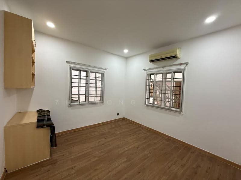 Bungalow House for Sale in Bukit Antarabangsa (Ulu Kelang) - Zhi Hong Loh - Bedroom - PropertyGuru.com.my