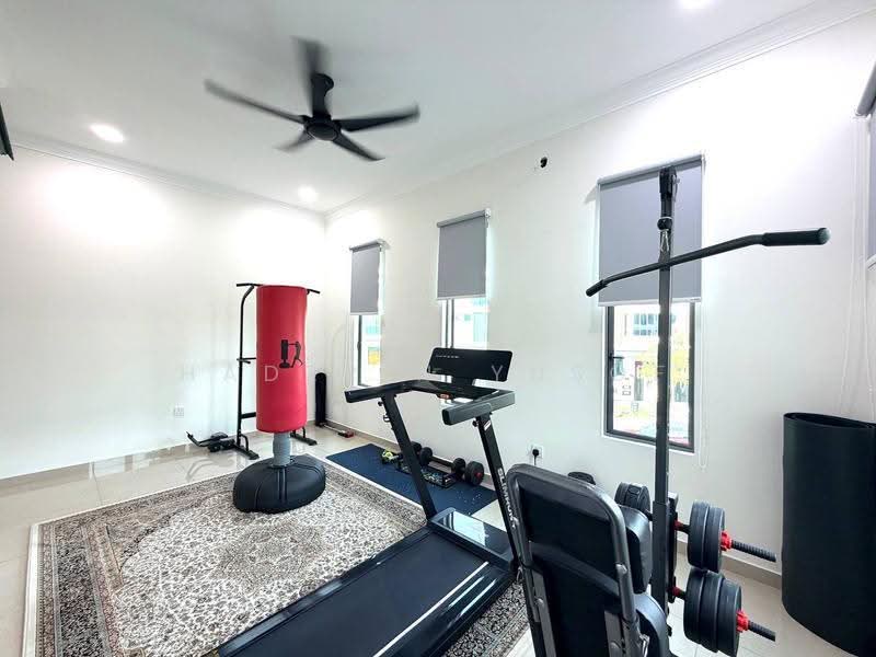 2.5-storey Terraced House for Sale in Puchong (Selangor) - HADZRIN YUSOF - Gym - PropertyGuru.com.my