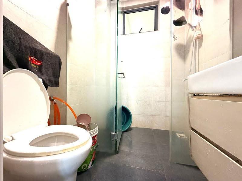 2.5-storey Terraced House for Sale in Puchong (Selangor) - HADZRIN YUSOF - Bathroom - PropertyGuru.com.my