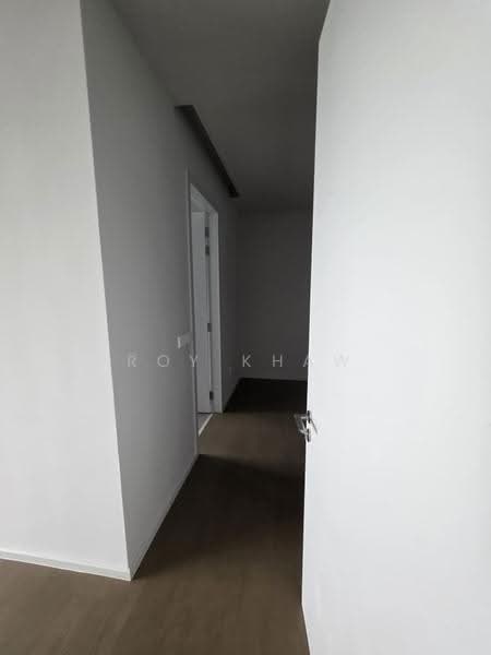 Kondominium untuk Dijual di Aetas Damansara - Roy Khaw - Corridor - PropertyGuru.com.my
