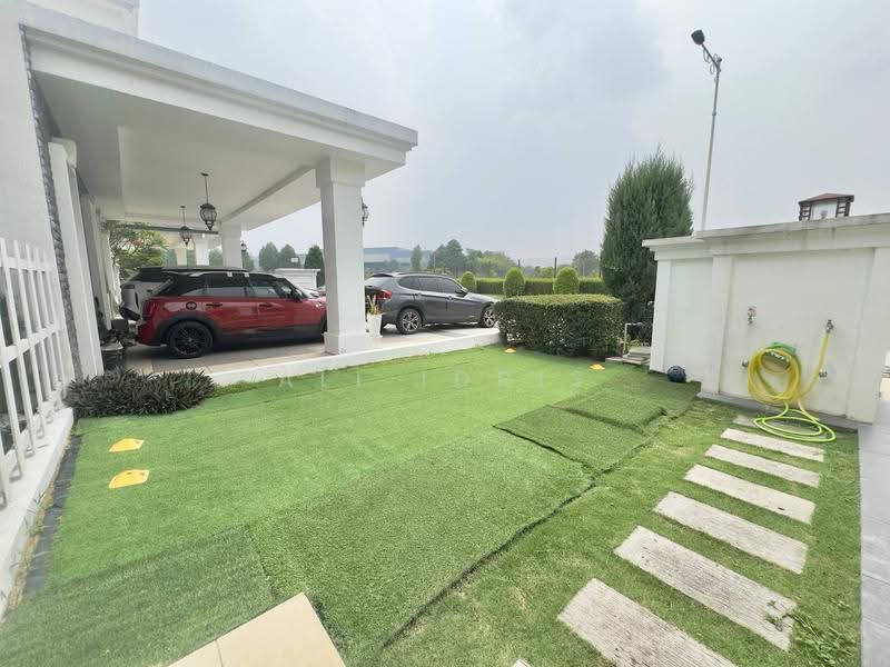 Bungalow House for Sale in Semenyih (Selangor) - Ali Idris - PropertyGuru.com.my
