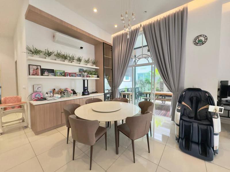 Bungalow House for Sale in Semenyih (Selangor) - Ali Idris - PropertyGuru.com.my