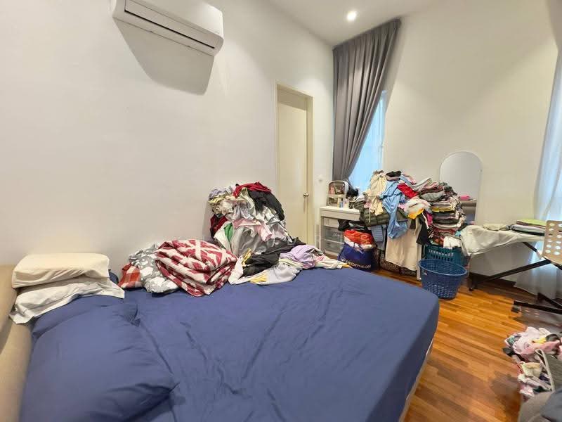 Bungalow House for Sale in Semenyih (Selangor) - Ali Idris - PropertyGuru.com.my