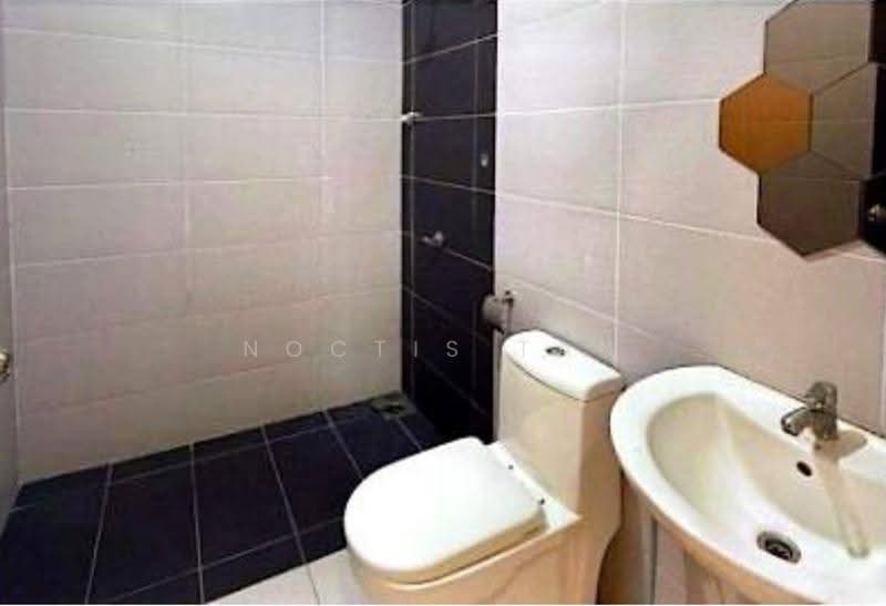 Soho for Sale in Taman Austin Perdana (Tebrau) - Noctis Tan - Bathroom - PropertyGuru.com.my