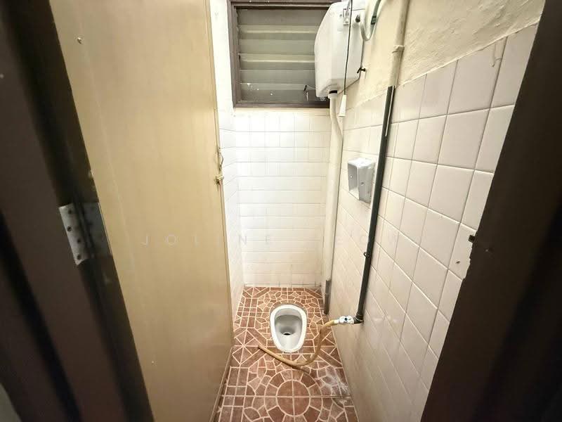 Rumah Teres 1-Tingkat untuk Dijual di Taman Cahaya Bercham (Ipoh) - Joline YEOW - Bathroom - PropertyGuru.com.my
