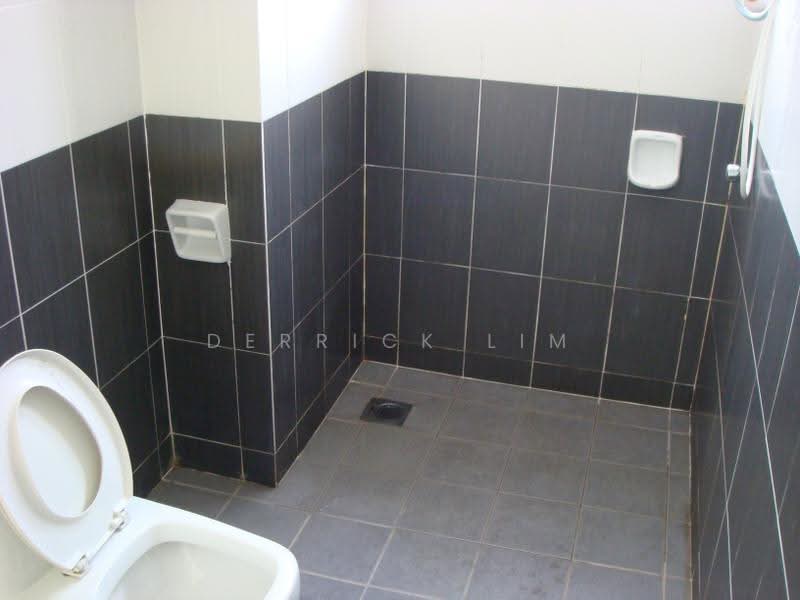 Condominium for Rent at Kelana Sentral - Derrick Lim - Bathroom - PropertyGuru.com.my