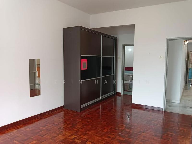 Condominium for Sale at Sri Alam Condominium - Nazrin Hakimin - Interior - PropertyGuru.com.my