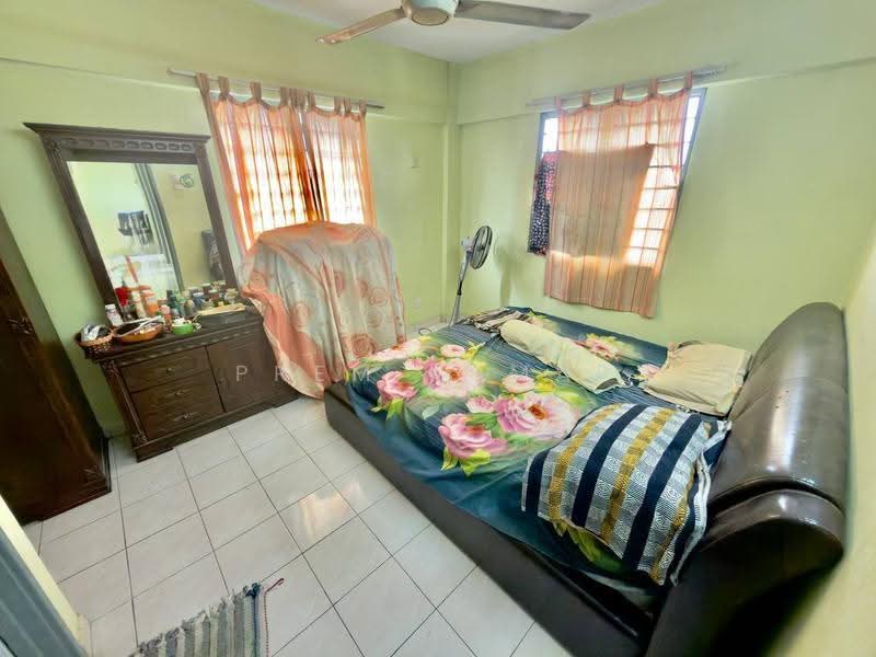 Apartment for Sale at Avenue Court - Prem Kumar - Bedroom - PropertyGuru.com.my
