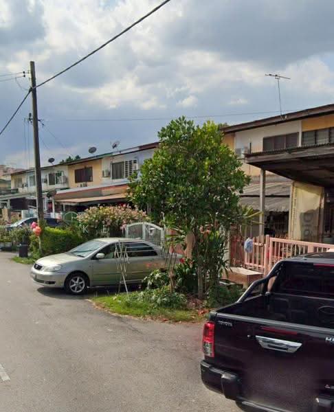 Rumah Teres 2-Tingkat untuk Dijual di Serdang Jaya (Seri Kembangan) - Kenny Lai - Exterior - PropertyGuru.com.my