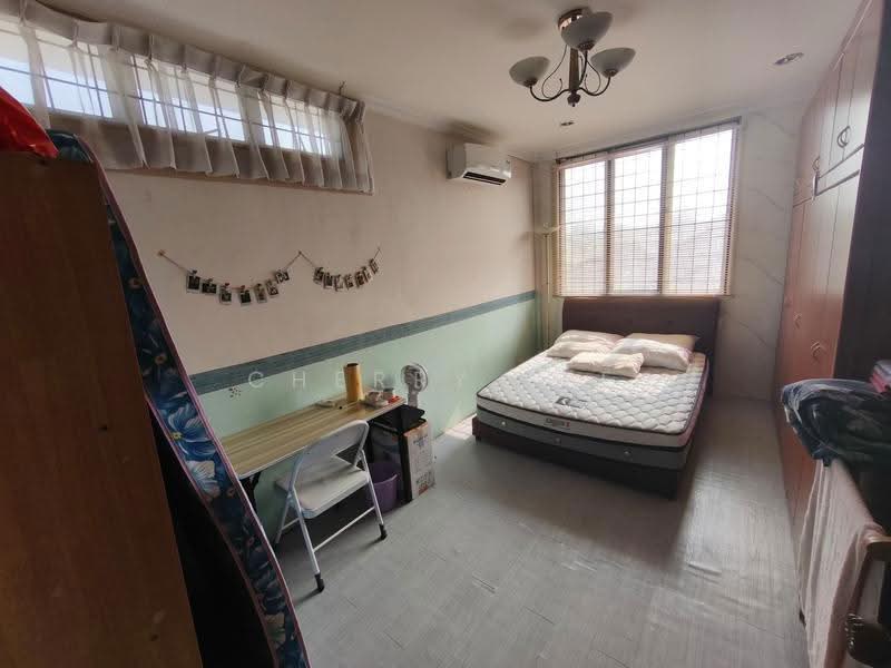 Semi-Detached House for Sale in Taman Matang Jaya (Kuching) - Cherry Lee - Bedroom - PropertyGuru.com.my