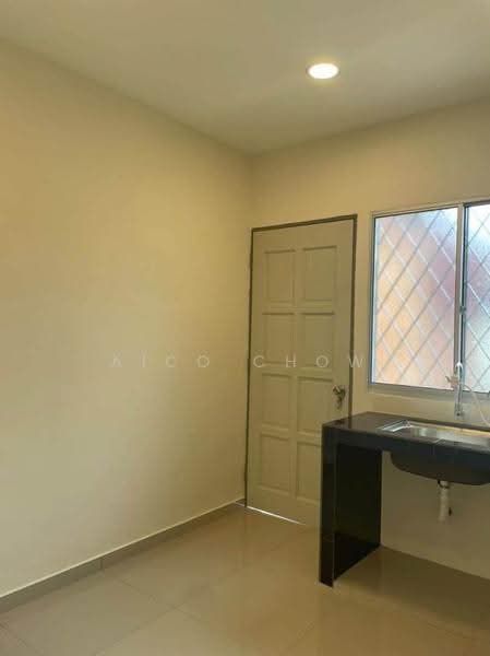 2-storey Terraced House for Sale in Gunung Rapat (Ipoh) - Aico Chow - Kitchen - PropertyGuru.com.my