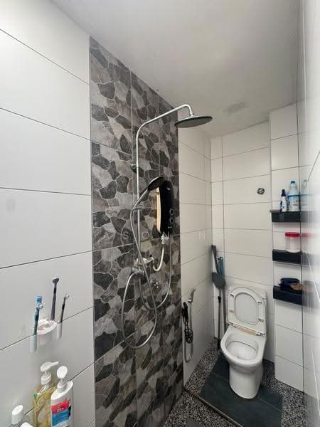 2-storey Terraced House for Sale in Klang (Selangor) - Jason Ng - Bathroom - PropertyGuru.com.my