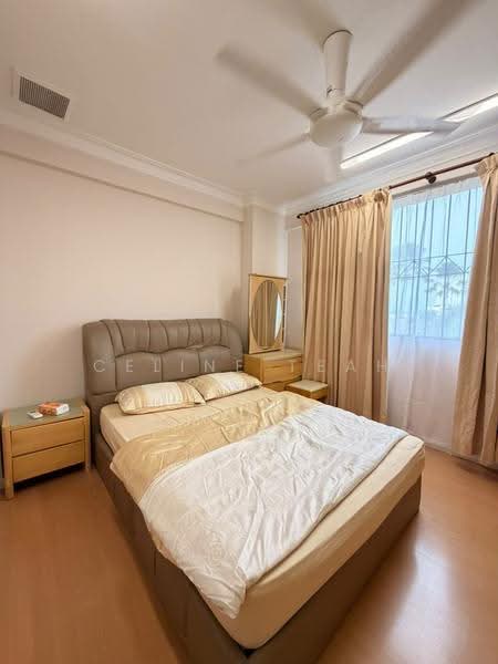 Condominium for Sale at Bayshore Condominium - Celine Teah - Bedroom - PropertyGuru.com.my