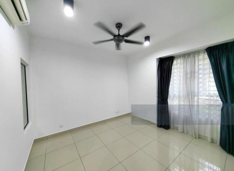 Condominium for Sale at Casa Tropicana - Joyce Low - Living Room - PropertyGuru.com.my