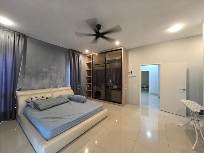 Semi-Detached House for Sale in Pasir Puteh (Ipoh) - Joseph Wong - Bedroom - PropertyGuru.com.my