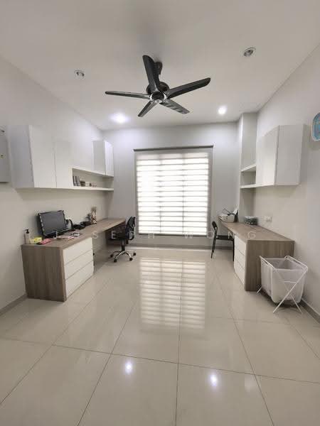 Semi-Detached House for Sale in Pasir Puteh (Ipoh) - Joseph Wong - Study - PropertyGuru.com.my
