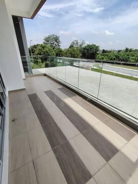 Bungalow House for Sale in Klang (Selangor) - Chia Wai Yong - Balcony - PropertyGuru.com.my
