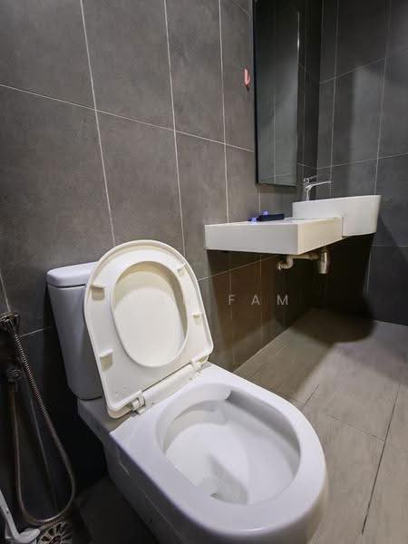 Kediaman Servis untuk Disewa di Astoria Ampang - Ryan Fam - Bathroom - PropertyGuru.com.my