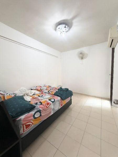 Apartment for Sale at Villa Bestari Apartment - Ong Lih Shyan - Bedroom - PropertyGuru.com.my