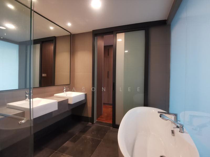 Kediaman Servis untuk Disewa di Bloomsvale - Jason Lee - Bathroom - PropertyGuru.com.my