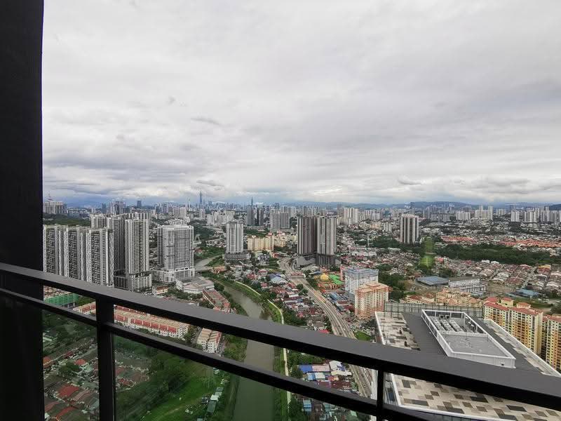 Kediaman Servis untuk Disewa di Bloomsvale - Jason Lee - View - PropertyGuru.com.my