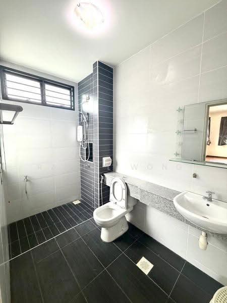 Rumah Kluster untuk Dijual di Taman Adda Heights (Tebrau) - Rachel Wong - Bathroom - PropertyGuru.com.my