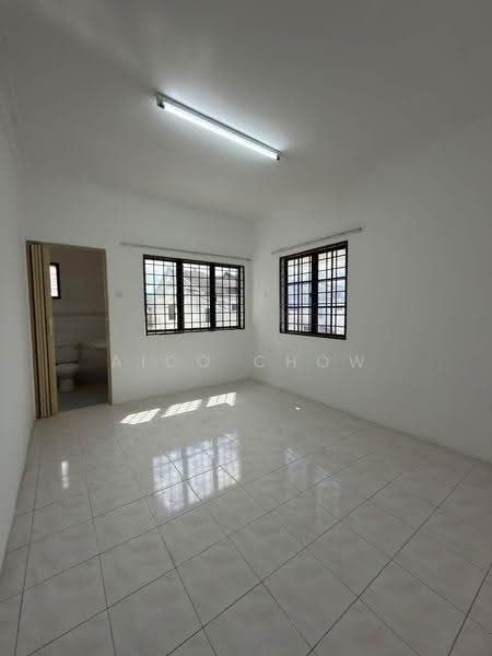 2-storey Terraced House for Sale in Gunung Rapat (Ipoh) - Aico Chow - Bathroom - PropertyGuru.com.my