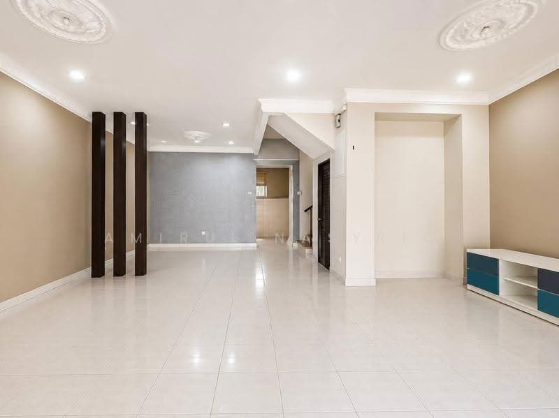 2-storey Terraced House for Sale in Denai Alam (Shah Alam) - Amirul Nasyriq - Living Room - PropertyGuru.com.my