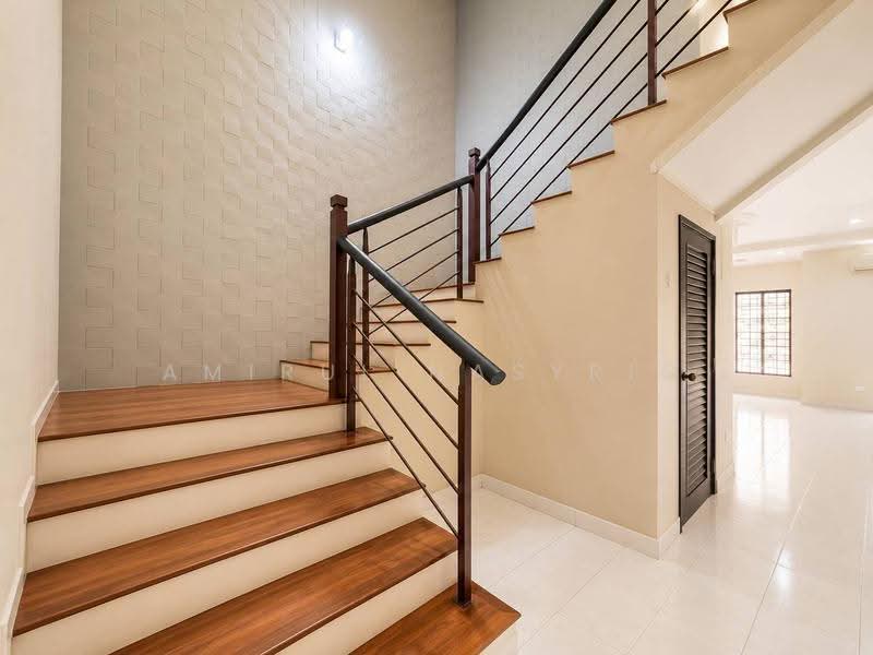 2-storey Terraced House for Sale in Denai Alam (Shah Alam) - Amirul Nasyriq - Interior - PropertyGuru.com.my
