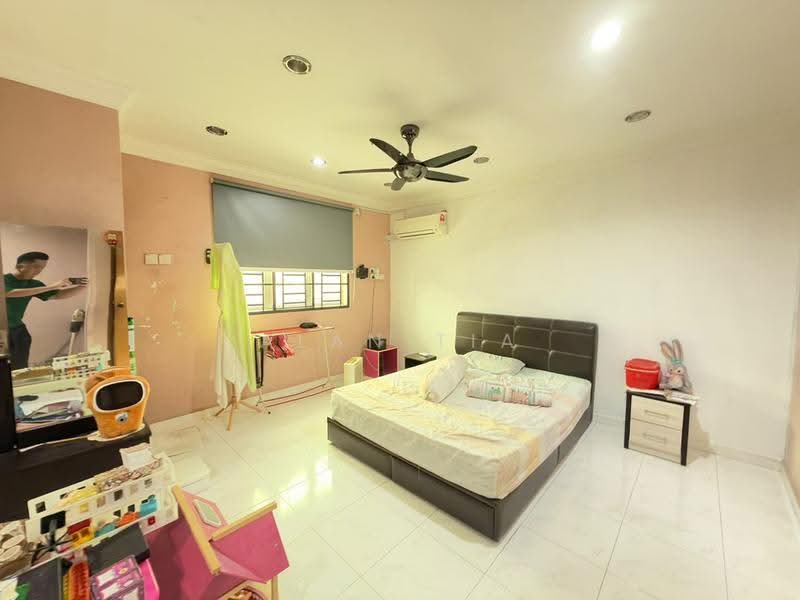 Rumah Teres 2-Tingkat untuk Dijual di Taman Desa Harmoni (Masai) - Alan Tia - Bedroom - PropertyGuru.com.my