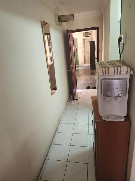 Apartment for Sale at SD Apartments II - Nazrin Hakimin - Corridor - PropertyGuru.com.my