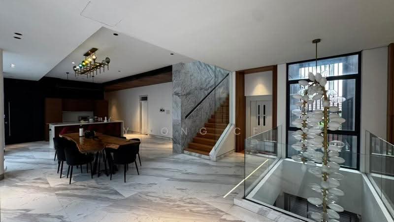 Rumah Banglo untuk Dijual di Bukit Damansara (Damansara Heights) - Yoong CF - Dining Room - PropertyGuru.com.my