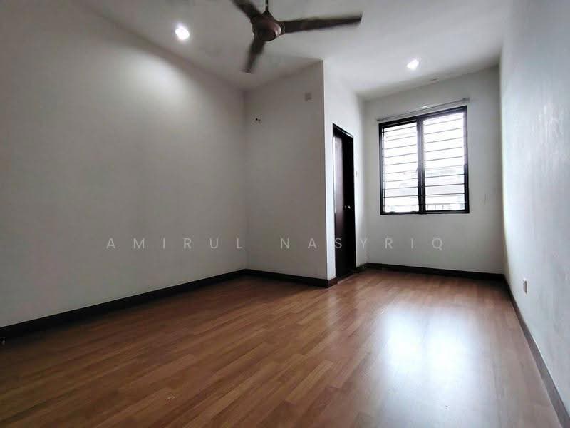 2-storey Terraced House for Sale in Denai Alam (Shah Alam) - Amirul Nasyriq - Interior - PropertyGuru.com.my