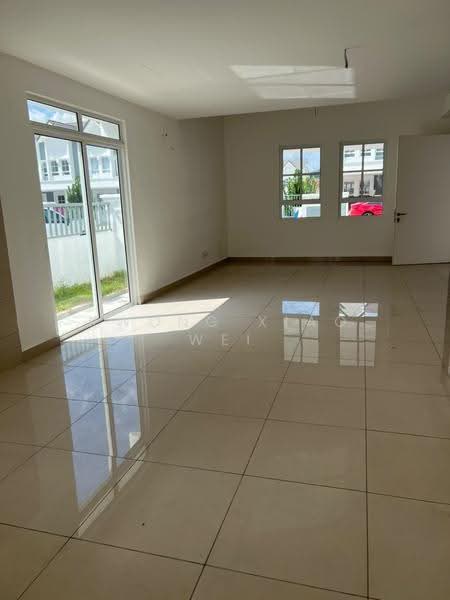 2-storey Terraced House for Sale in Bandar Country Homes (Rawang) - Kwong Xiao Wei - Living Room - PropertyGuru.com.my