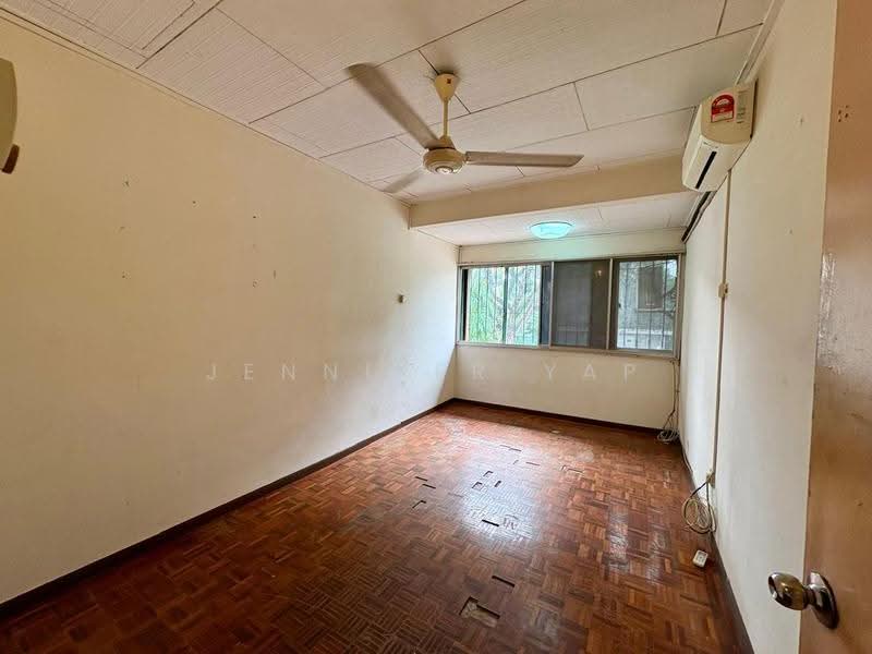 2-storey Terraced House for Sale in Taman Desa (Kuala Lumpur) - Jennifer Yap - 2nd bedroom - PropertyGuru.com.my