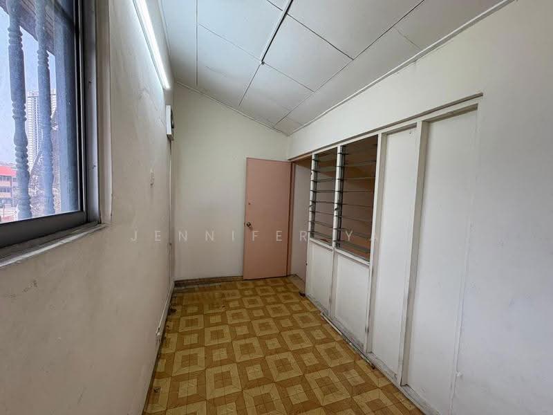 2-storey Terraced House for Sale in Taman Desa (Kuala Lumpur) - Jennifer Yap - Attic - PropertyGuru.com.my
