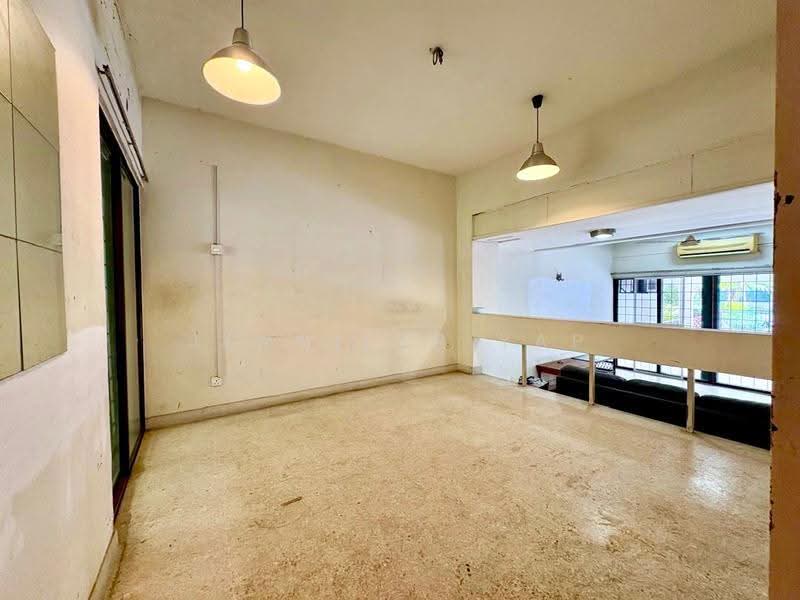 2-storey Terraced House for Sale in Taman Desa (Kuala Lumpur) - Jennifer Yap - Living Room - PropertyGuru.com.my