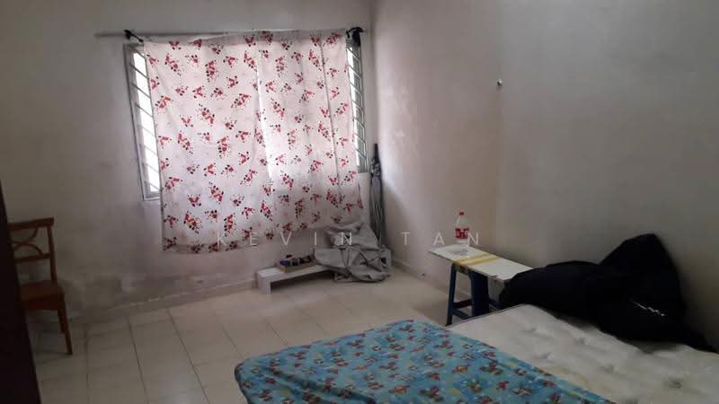 Rumah Teres 2-Tingkat untuk Dijual di BANDAR PUCHONG JAYA (Puchong) - Kevin Tan - Bedroom - PropertyGuru.com.my