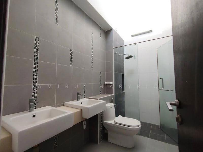 2-storey Terraced House for Sale in Denai Alam (Shah Alam) - Amirul Nasyriq - Bathroom - PropertyGuru.com.my