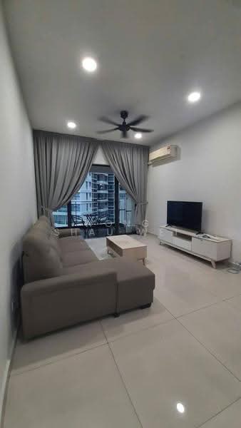 Condominium for Rent at Bay Point @ Country Garden Danga Bay - Wong Shau Wei - Living Room - PropertyGuru.com.my