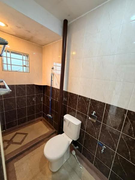 2-storey Terraced House for Sale in BANDAR PUCHONG JAYA (Puchong) - Kevin Tan - Bathroom - PropertyGuru.com.my