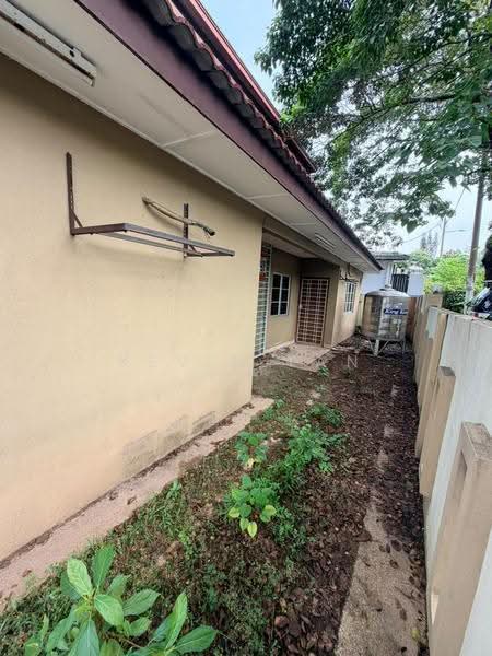 2-storey Terraced House for Sale in BANDAR PUCHONG JAYA (Puchong) - Kevin Tan - Exterior - PropertyGuru.com.my