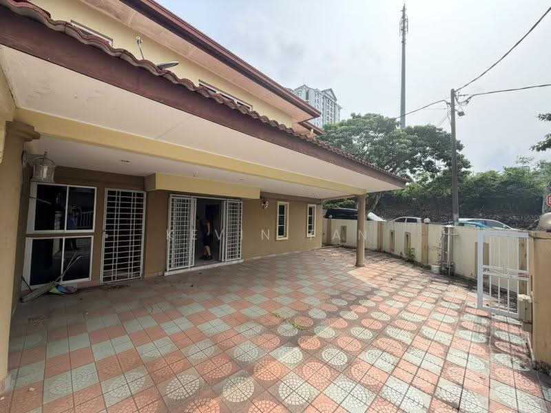 2-storey Terraced House for Sale in BANDAR PUCHONG JAYA (Puchong) - Kevin Tan - Exterior - PropertyGuru.com.my