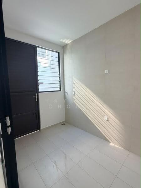 Rumah Kluster untuk Dijual di Austin Crest (Johor Bahru) - Hayden Chong - PropertyGuru.com.my