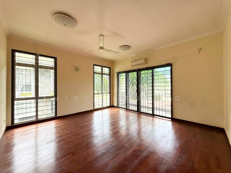 Rumah Berkembar untuk Dijual di Presint 15 (Putrajaya) - Amirul Nasyriq - PropertyGuru.com.my
