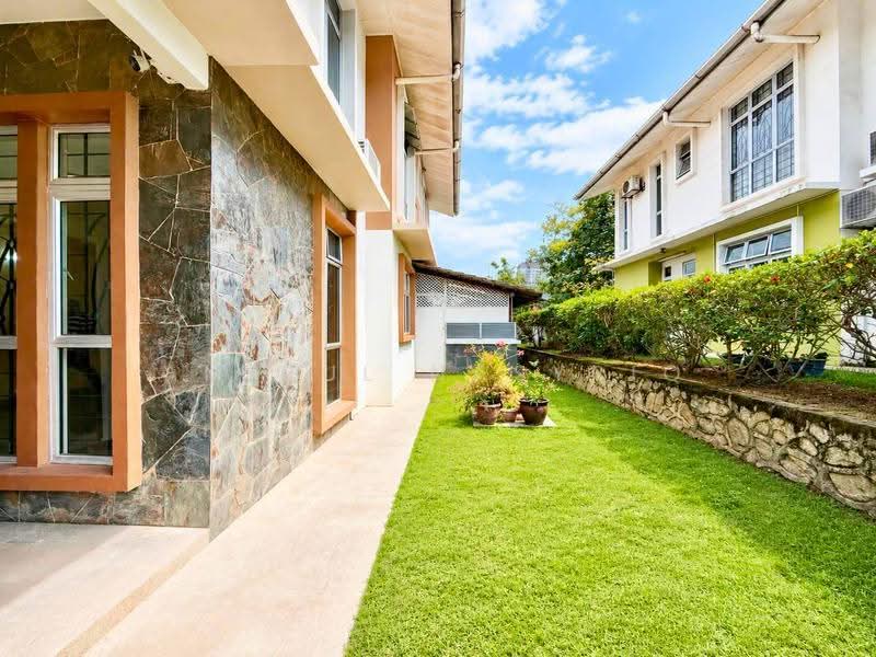 Rumah Berkembar untuk Dijual di Presint 15 (Putrajaya) - Amirul Nasyriq - Exterior - PropertyGuru.com.my
