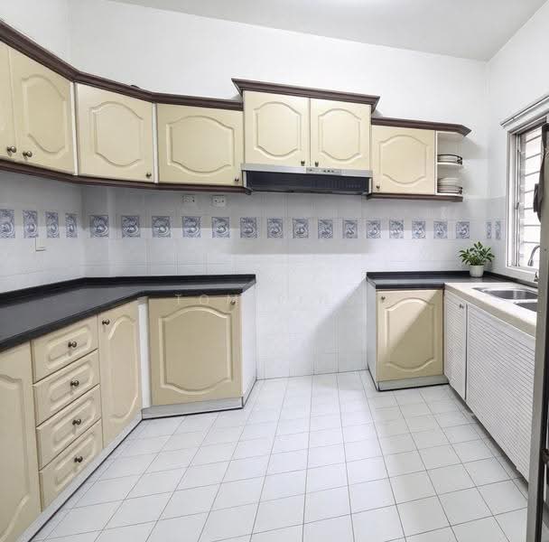 Terraced House for Sale in Usj 11 (Subang Jaya) - Tom Ting - Kitchen - PropertyGuru.com.my