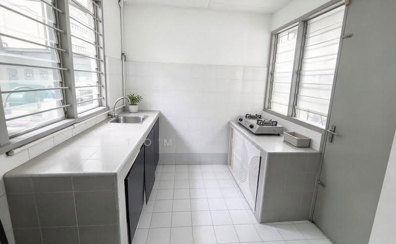 Terraced House for Sale in Usj 11 (Subang Jaya) - Tom Ting - Kitchen - PropertyGuru.com.my