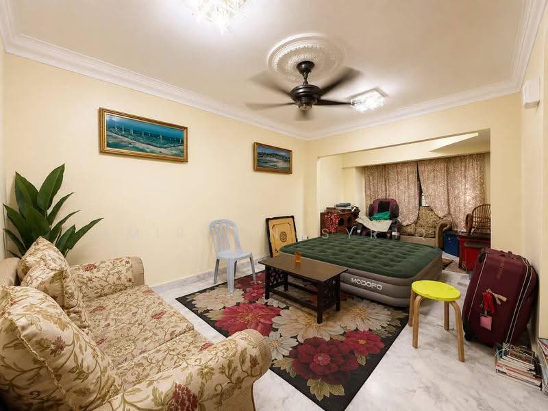 2-storey Terraced House for Sale in Seksyen 19 (Shah Alam) - Amirul Nasyriq - Living Room - PropertyGuru.com.my